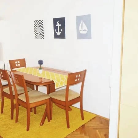 Апартаменты With Wifi - 15307